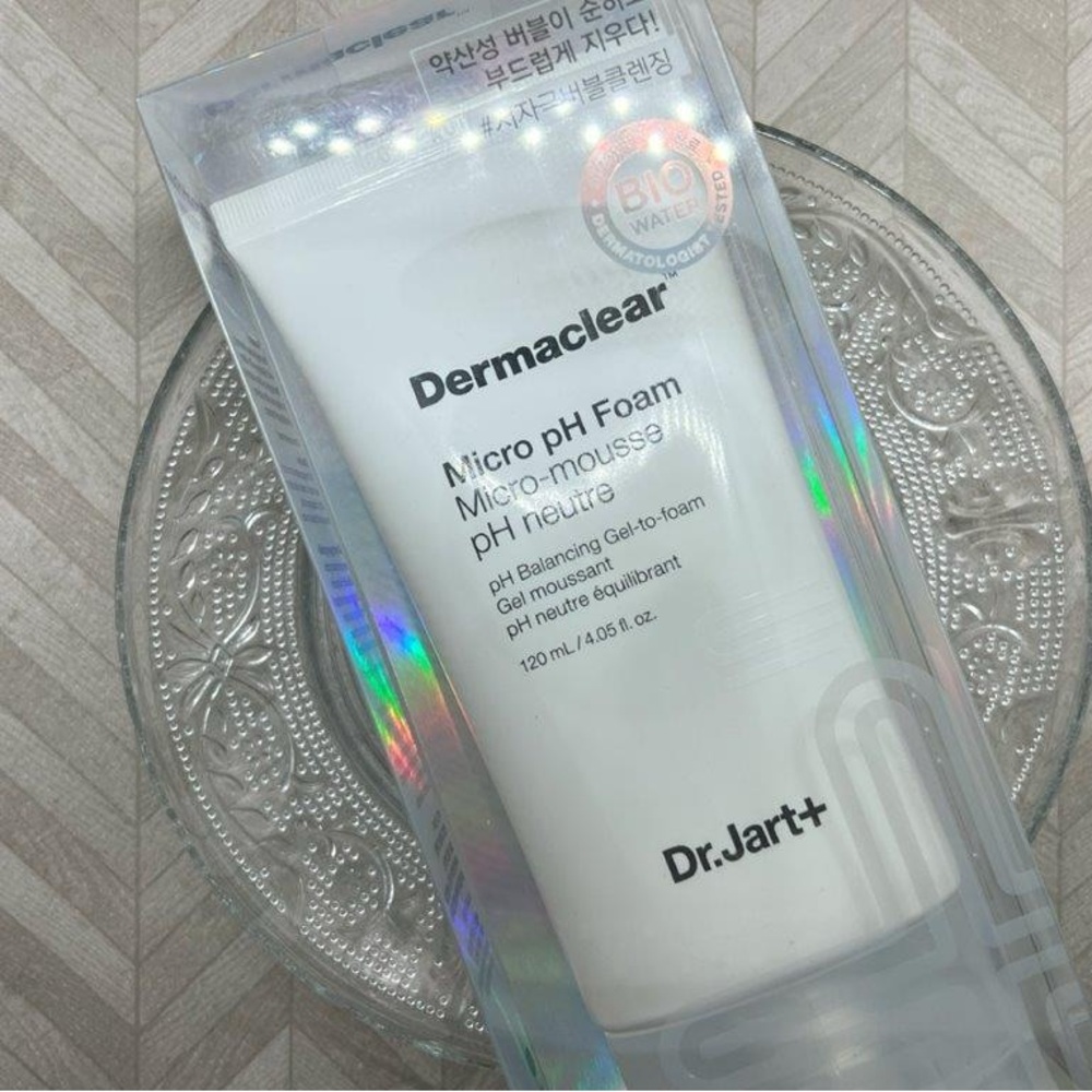 Dr Jart Dermaclear Micro pH Foam - White